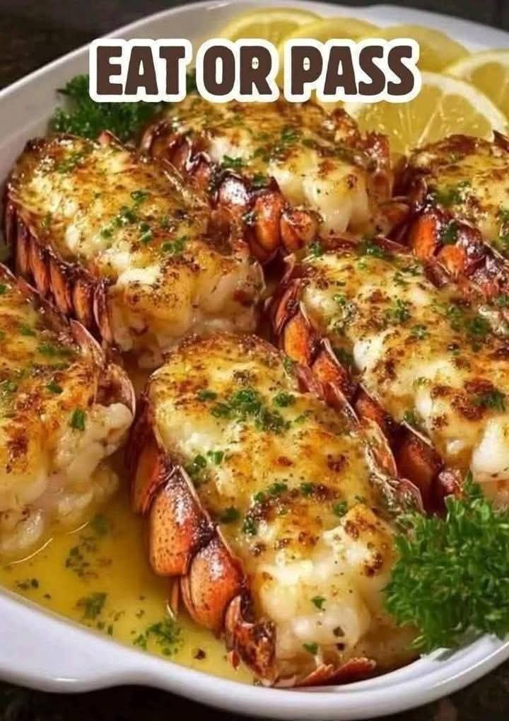 Baked Lobster Tails with Garlic Butter IMG-20251223-WA0006